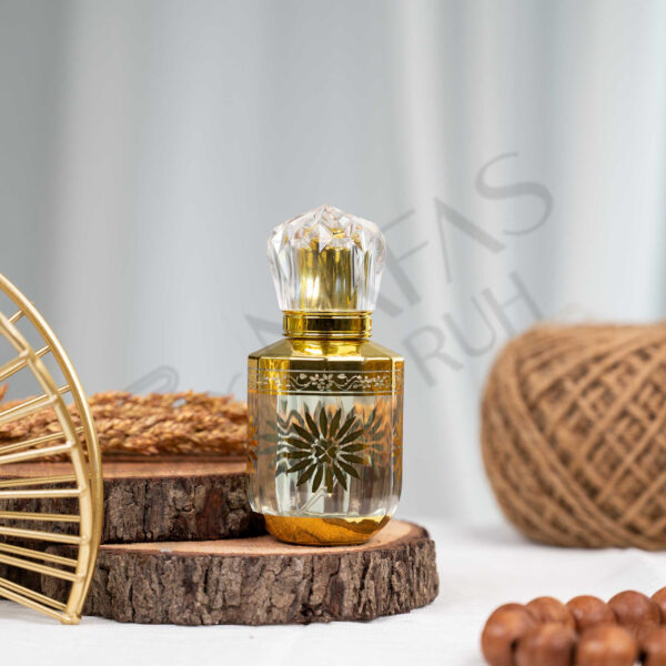 White Oud Perfume - Image 1
